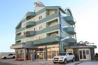 Hotel Kosta'S Подгориця Екстер'єр фото