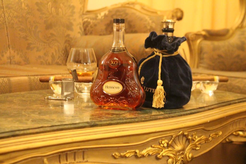 Hotel Kosta'S Подгориця Екстер'єр фото